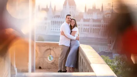 Budapest Aranyórái: Exkluzív Napfelkeltés Fotózás (Egyéni vagy Páros) 7