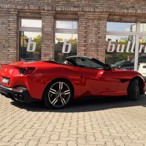 Ferrari Portofino M – Autóbérlés exkluzív pillanatokhoz!