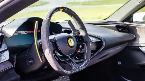 1000 lóerős Ferrari SF90-nel élményautózás utasként a Kakucs Ringen 11