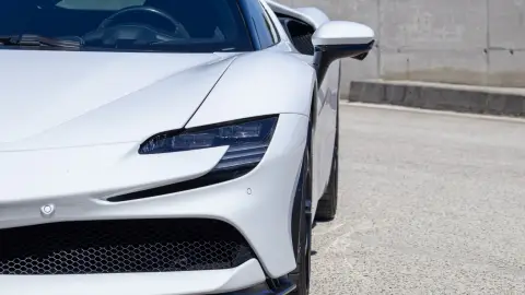 Ferrari SF90 Stradale élményvezetés a Kakucs Ringen 20