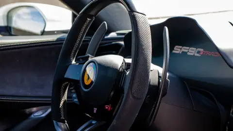Ferrari SF90 Stradale élményvezetés a Kakucs Ringen 19