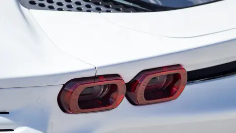 Ferrari SF90 Stradale élményvezetés a Kakucs Ringen 9