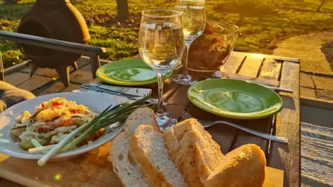 Csobbanj a panorámába! – 2 éjszakás pihenés kettesben Szigetváron 2