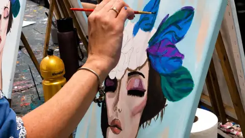 Páros élményfestés Anyuval Sopronban – 40×50 cm-es vászonra 7