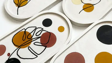 Jesmonite design alátétkészítő workshop Győrben 4
