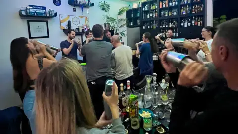 Koktélkészítő workshop Budapesten – Légy a koktélok mestere! 9