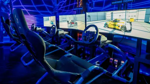 Gamerland VR és szimulátor csomag - 2 órás játékélmény 12