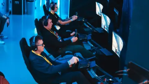 Gamerland páros élménynap – 2 főnek 3 órás élmény 12