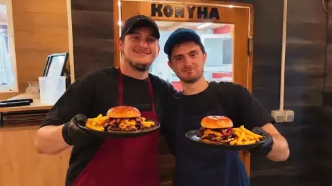 Holiday Palacsintázó & Ételbár – Édes pillanatok és ínycsiklandó falatok Kapuváron 16