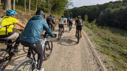 Elektromos kerékpár bérlés: Egyéni e-bike túra a Bükkben – 10 óra 5