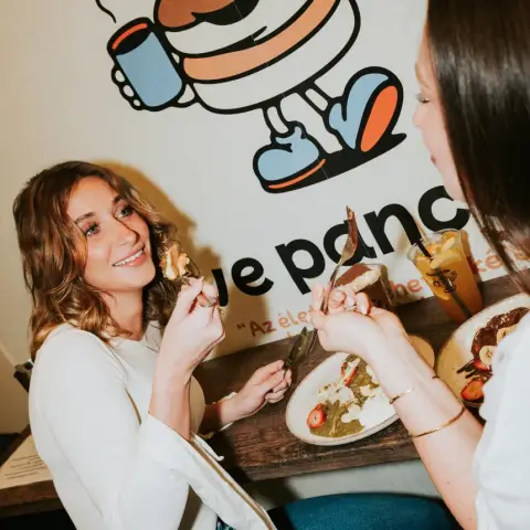 Édes kaland Édesapával a Fluffy and Me palacsintázóban