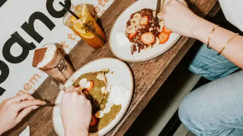 Édes kaland Édesapával a Fluffy and Me palacsintázóban 13