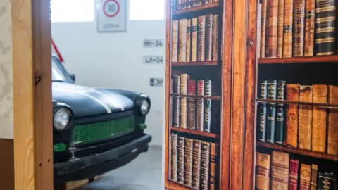 Autólopás – Szabadulószoba Sopronban 7