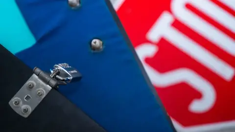 Autólopás – Szabadulószoba Sopronban 6