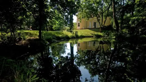 Geréby Kúria Hotel és Lovasudvar: 2 éjszaka kettesben – Lovaglással! 6