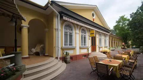 Geréby Kúria Hotel és Lovasudvar: 2 éjszaka kettesben – Lovaglással! 16