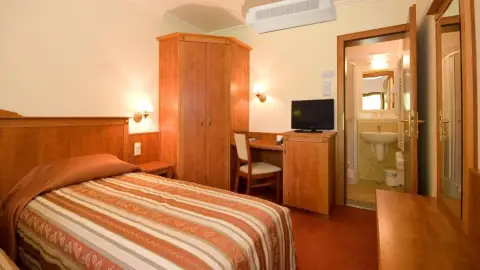 Geréby Kúria Hotel és Lovasudvar: 2 éjszaka kettesben – Lovaglással! 22