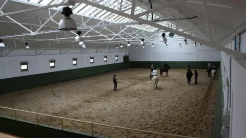 Geréby Kúria Hotel és Lovasudvar: 2 éjszaka kettesben – Lovaglással! 23