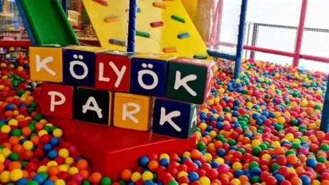 KÖLYÖKPARK Játszóház és Fejlesztőközpont – Budapest (Árkád) 28