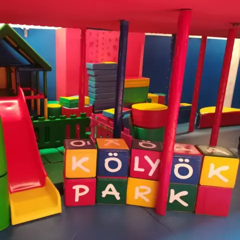 Zártkörű gyerek születésnapi buli a KÖLYÖKPARK Játszóházban – Budapest (Pólus)