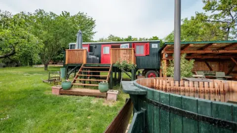 Naphegykuckóban relax és kikapcsolódás az Écsi dombtetőn 1