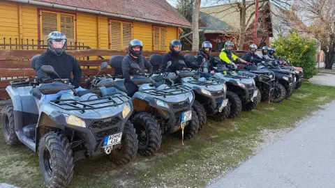 2 órás csapatépítő Quad-Túra a Velencei-tó környékén 1