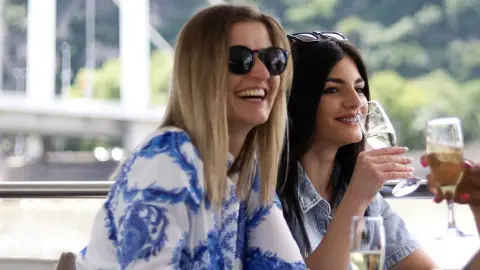 Bottega Prosecco sétahajózás a Dunán korlátlan italfogyasztással 6
