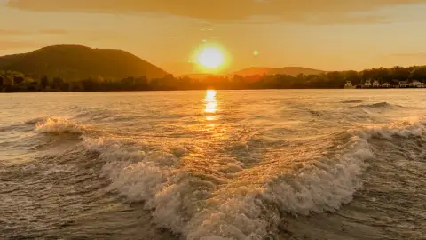 Naplemente & Brunch! – Hajókirándulás finom falatokkal a Dunakanyarban 16