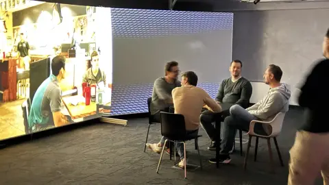 Szimulátoros élményprogram 2-4 fő részére Budaörsön 2