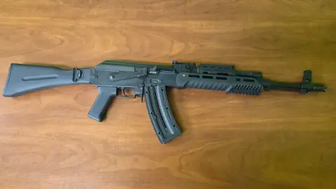 Élménylövészet Budapesten vagy Komáromban: Páros csomag – 40 lövés! 24