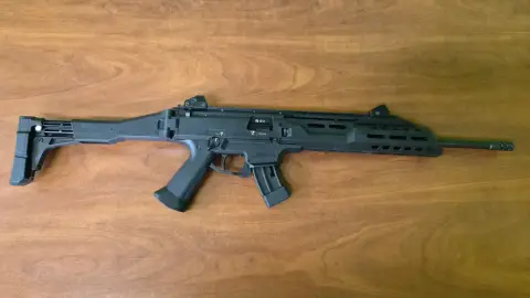 Élménylövészet Budapesten vagy Komáromban: Páros csomag – 40 lövés! 28