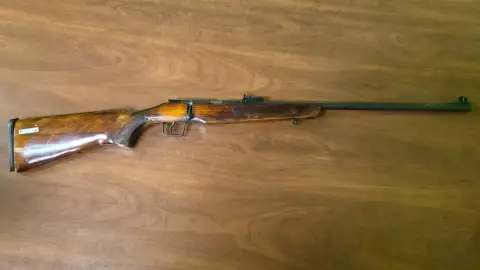 Élménylövészet Budapesten vagy Komáromban: Páros csomag – 40 lövés! 30