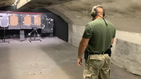 Élménylövészet Budapesten vagy Komáromban: Páros csomag – 40 lövés! 11