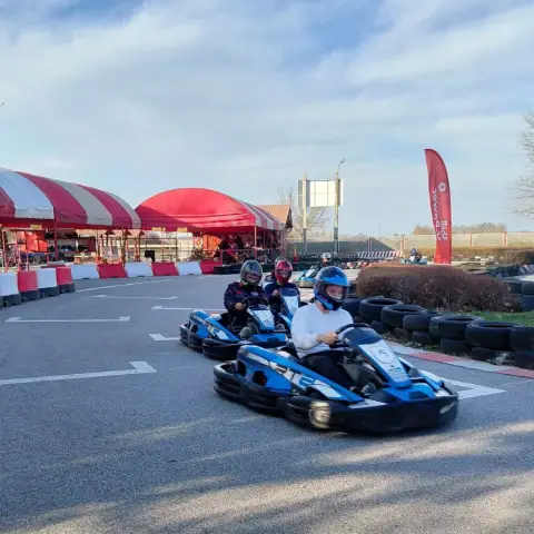 Páros Go-Kartozás a Gyula-Ringen – Go-Kart pálya, ahol Te lehetsz a nyertes!