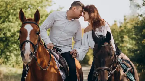 Prémium romantikus lovas piknik kettesben – Mesébe illő pillanatok Budakeszin!