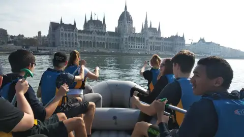 Evezz át Budapesten! – Softrafting a Dunán 4