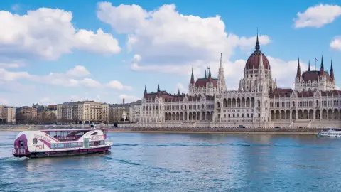 Budapesti városnéző hajózás a Dunán – Ajándék választható itallal! 6