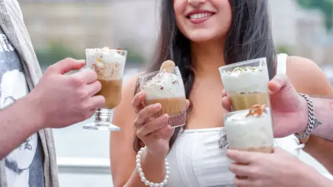 Budapesti városnéző hajózás a Dunán – Ajándék választható itallal! 5