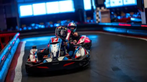 Páros gokartozás exkluzív környezetben a Balatonkarting Veszprém pályáján! 8