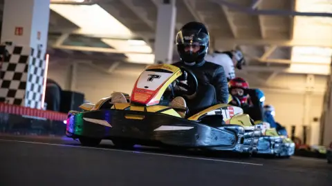 Páros gokartozás exkluzív környezetben a Balatonkarting Veszprém pályáján! 15