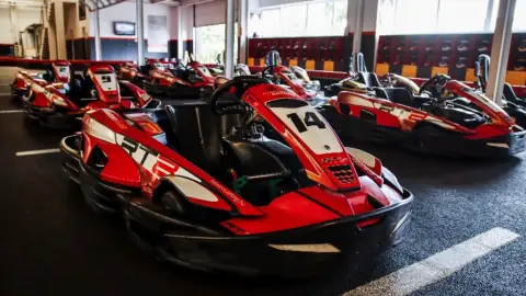 Páros gokartozás exkluzív környezetben a Balatonkarting Veszprém pályáján! 26