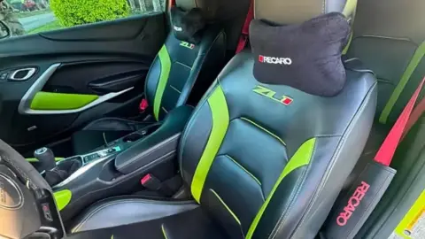 Chevrolet Camaro 3.6 V6 1 órás élményvezetés Polgárdi környékén 5