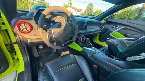 Chevrolet Camaro 3.6 V6 1 órás élményvezetés Polgárdi környékén 3