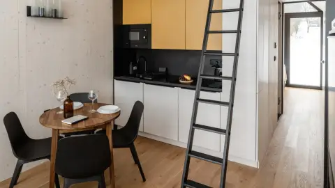 Etyekikék – Comfort kabin max. 4 fő részére az etyeki Öreghegyen 9