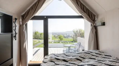 Etyekikék – Deluxe kabin 2 fő részére az etyeki Öreghegyen 3
