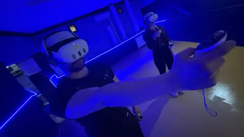 Futurisztikus VR szabadulószoba-kaland Sopron belvárosában 3