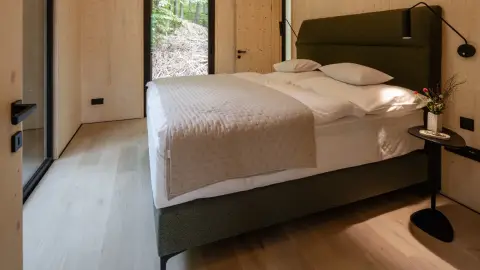 Monolith Lodge villa - Stílusos kikapcsolódás kettesben az erdő mélyén, Dobogókőn 12