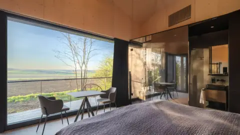 Kettesben 2 éjszaka a prémium Grand Szikla kabinházban 8