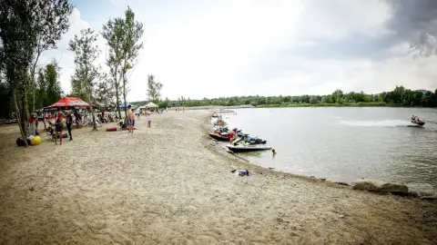 SeaDoo Spark 90LE Jet-ski bérlés vízisport szerelmeseinek 3