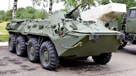 Vezess egy igazi harcjárművet! – BTR-80/A élményvezetés Budaörsön 3